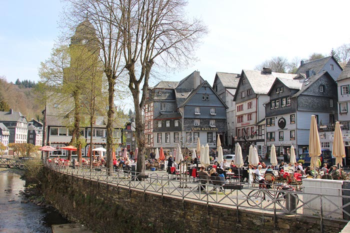 %_tempFileNameEifel06-Monschau-33%