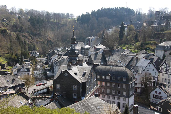 %_tempFileNameEifel06-Monschau-36%