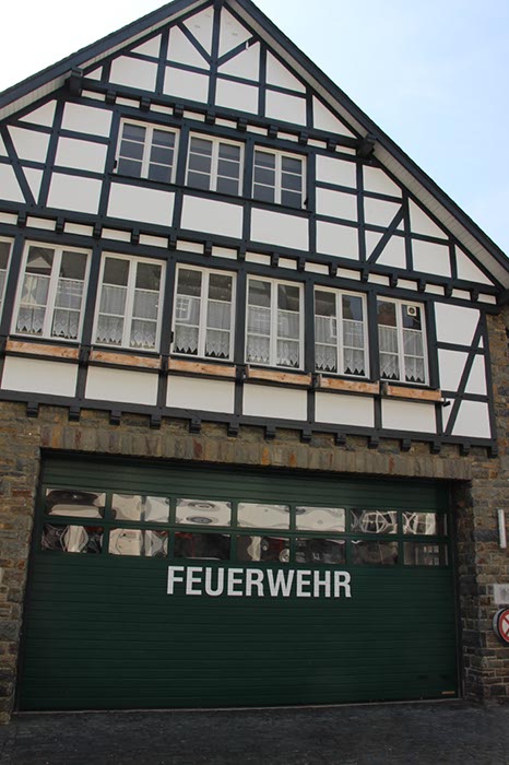 %_tempFileNameEifel06-Monschau-43%