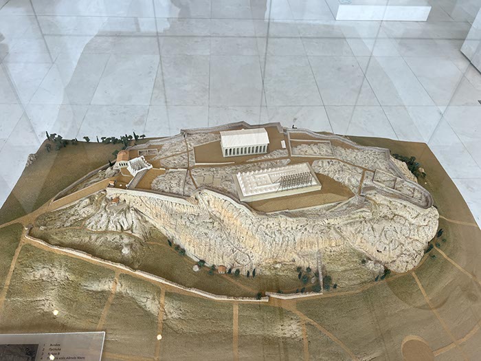 %_tempFileNameEvia06-Akropolis-105%