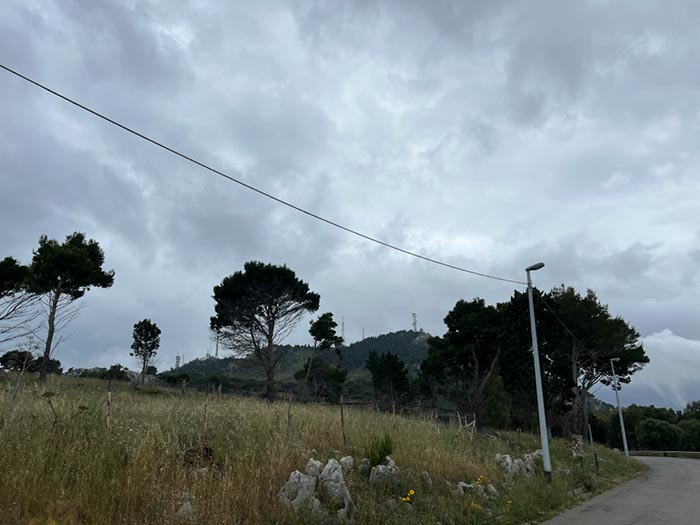 %_tempFileNameSicilie07-Monte%20Pellegrino-58%