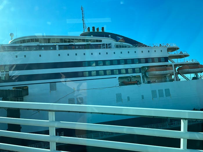 %_tempFileNameUK00%20ferry-2%