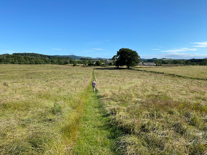%_tempFileNameUK04-Threave%20walk-114%
