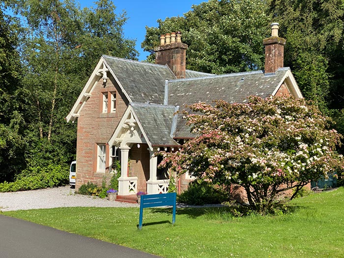 %_tempFileNameUK04-Threave%20walk-124%
