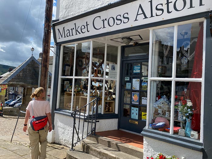 %_tempFileNameUK12-Alston-30%