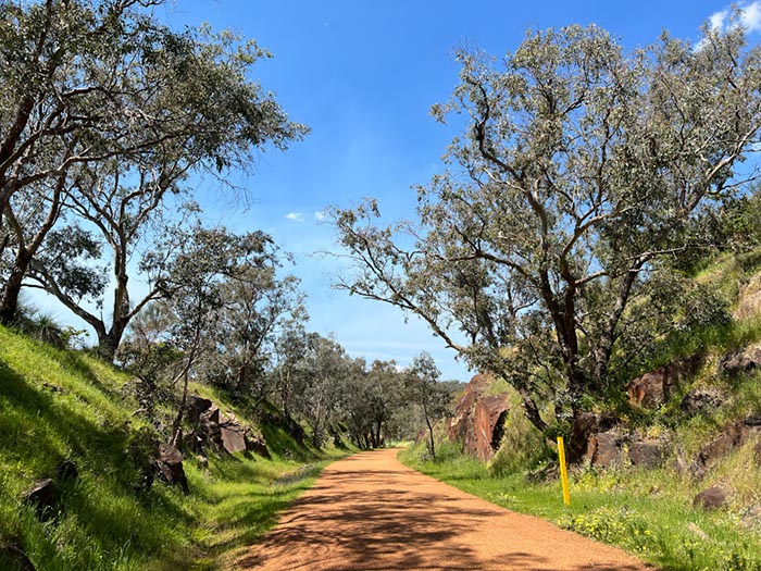 %_tempFileNameAus07-railway%20trail-03%